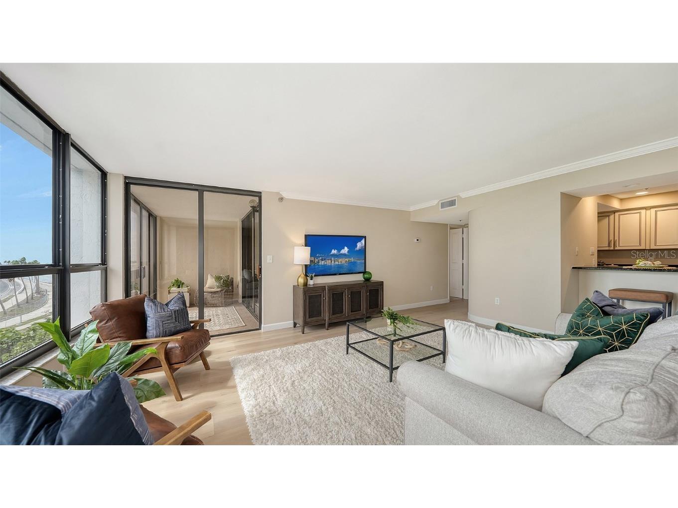 11 Sunset Drive #303 Sarasota FL 34236 A4642099 image5