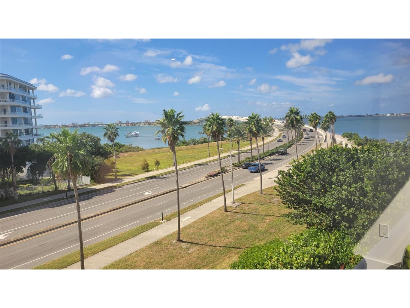 11 Sunset Drive #304 Sarasota FL 34236 - SARASOTA BAY A4667216 image12