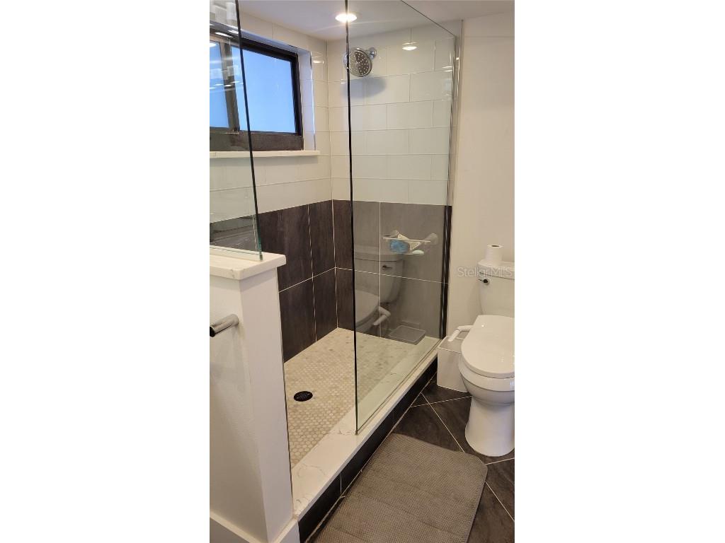 11 Sunset Drive #304 Sarasota FL 34236 - SARASOTA BAY A4667216 image22