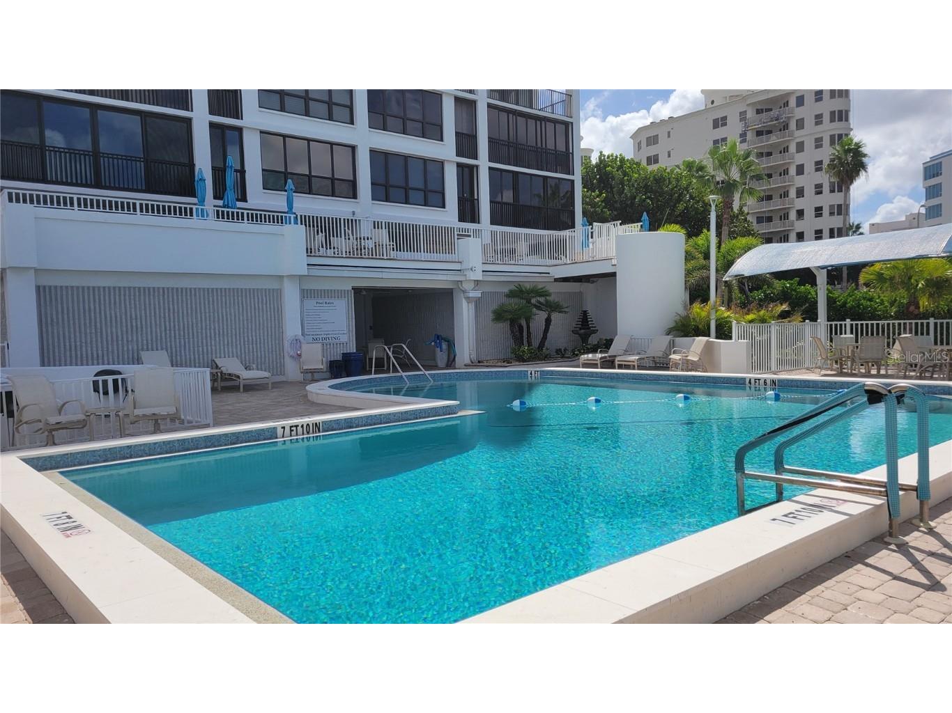 11 Sunset Drive #304 Sarasota FL 34236 - SARASOTA BAY A4667216 image32