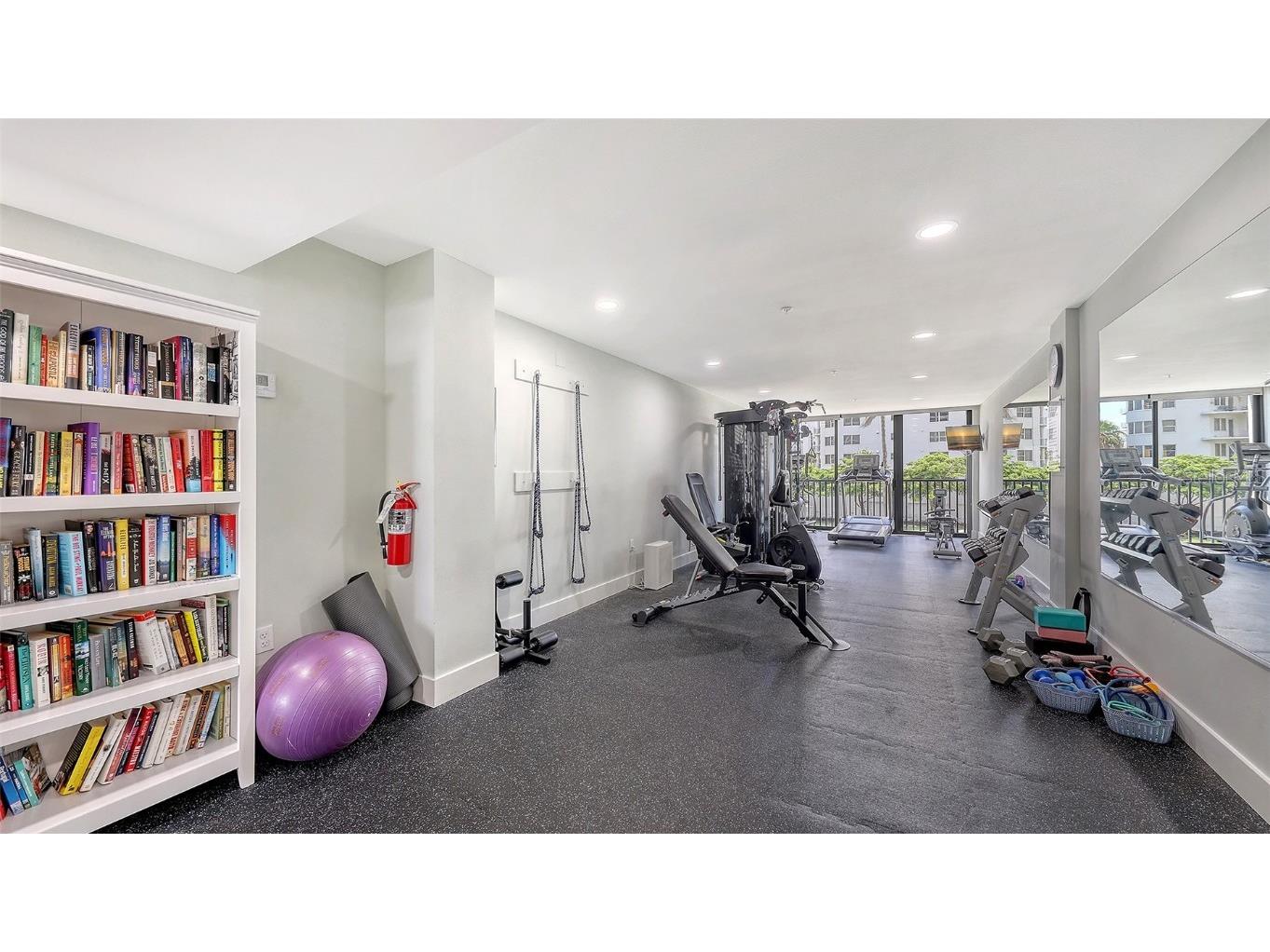 11 Sunset Drive #501 Sarasota FL 34236 - SARASOTA BAY / INTERCOASTAL A4418446 image53