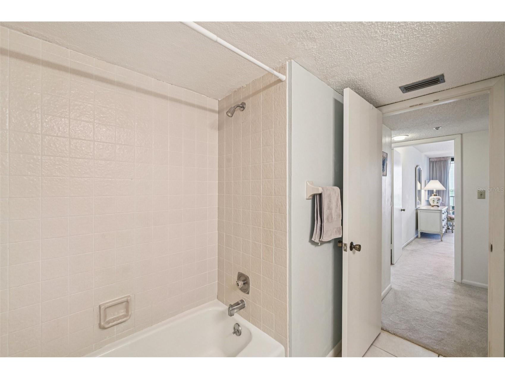 11 Sunset Drive #502 Sarasota FL 34236 - SARASOTA BAY A4680726 image32