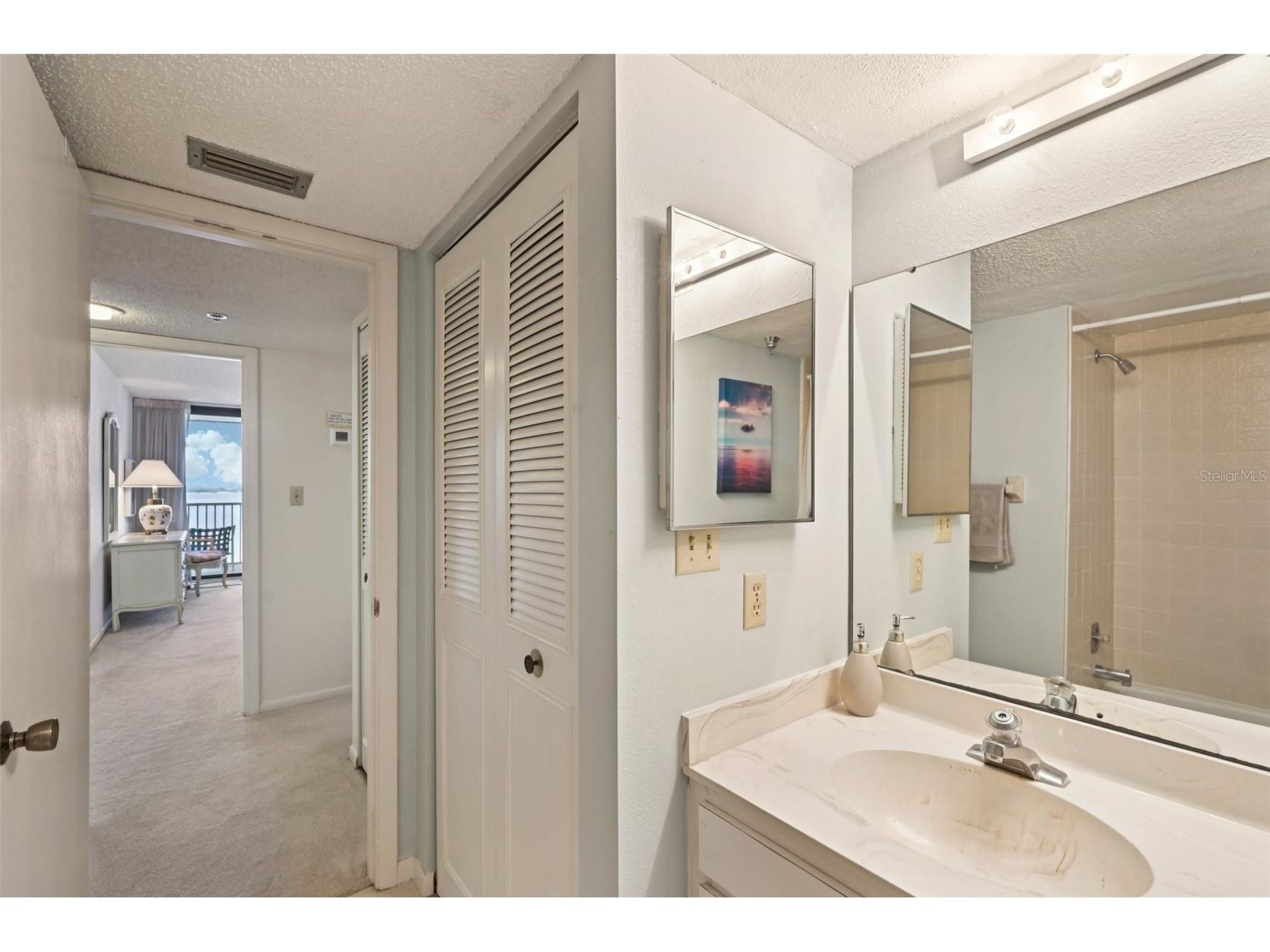 11 Sunset Drive #502 Sarasota FL 34236 - SARASOTA BAY A4680726 image33