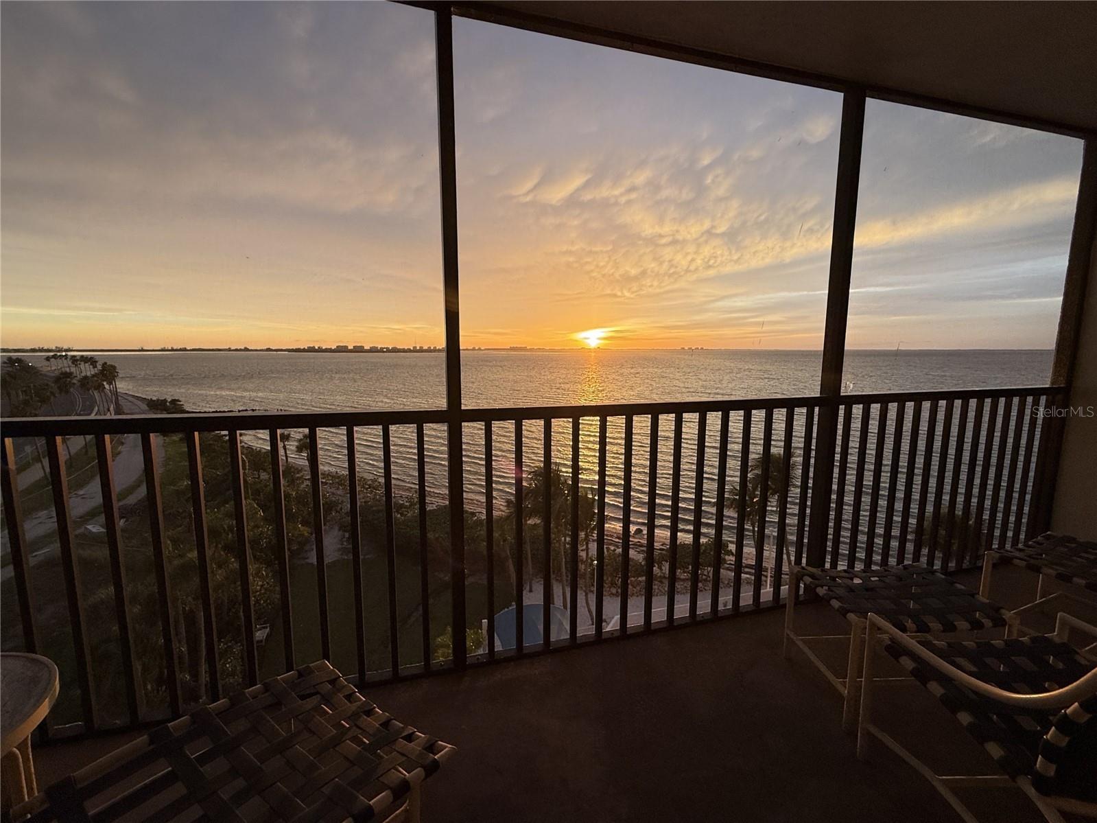 11 Sunset Drive #502 Sarasota FL 34236 - SARASOTA BAY A4680726 image9