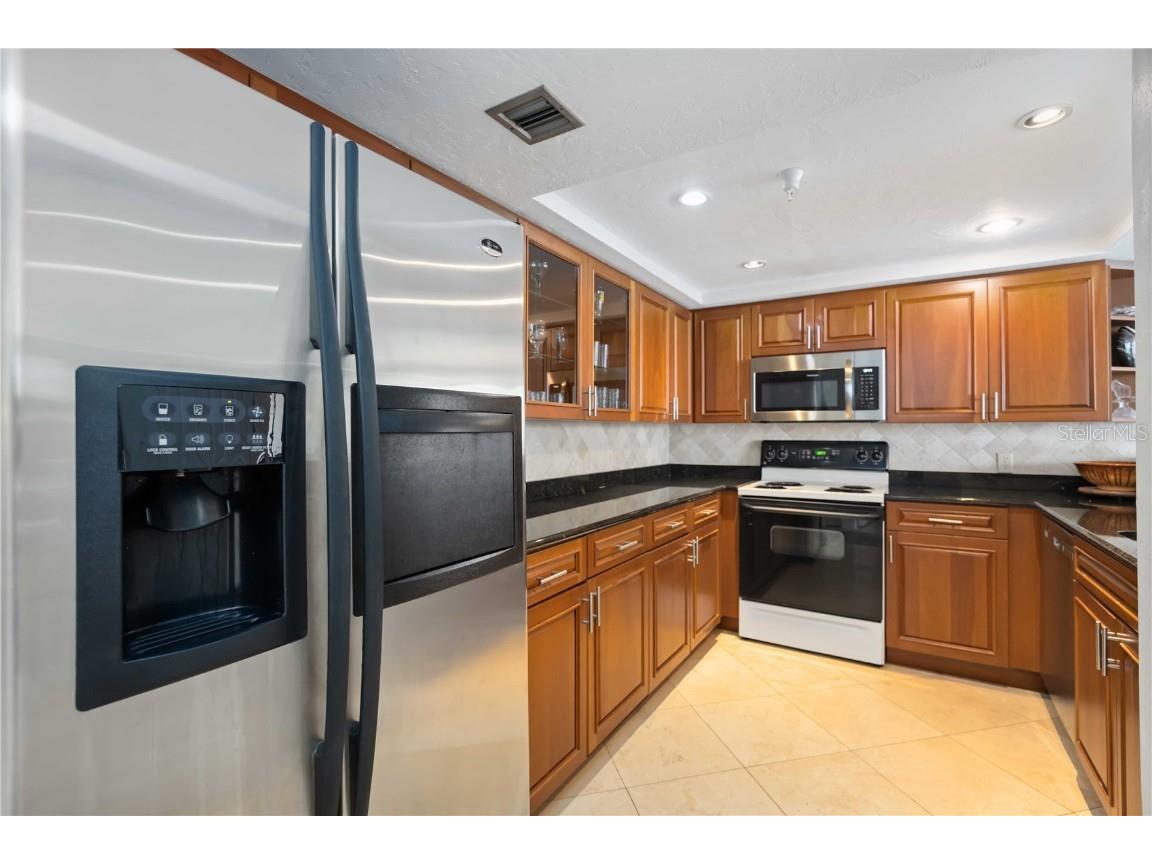 11 Sunset Drive #505 Sarasota FL 34236 A4660398 image27