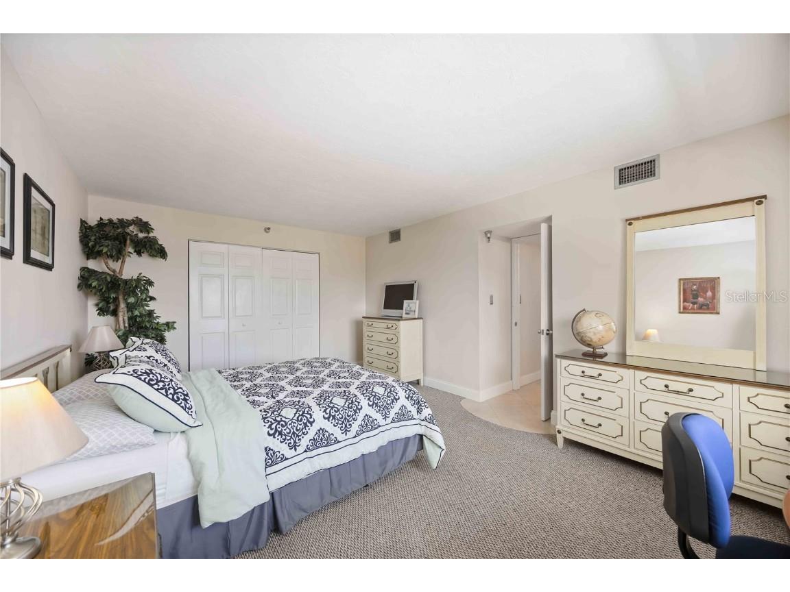 11 Sunset Drive #505 Sarasota FL 34236 A4660398 image47