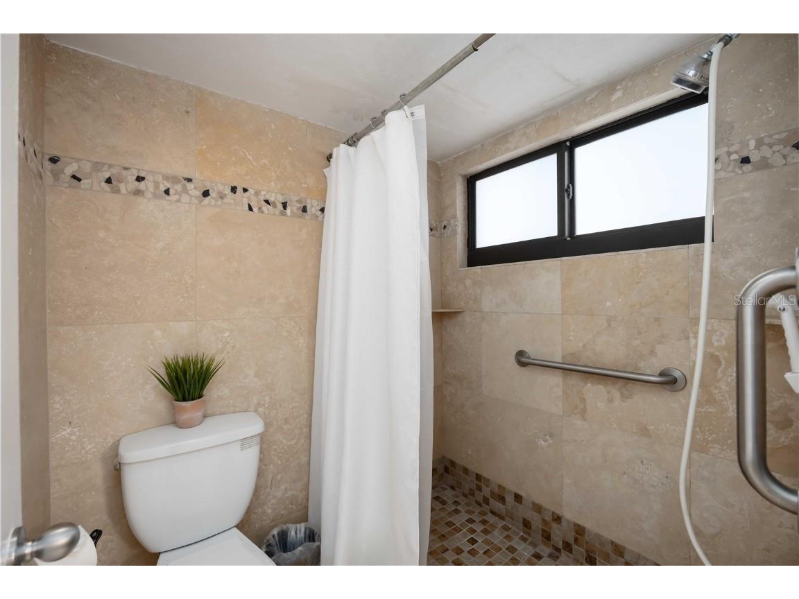 11 Sunset Drive #505 Sarasota FL 34236 A4666984 image35