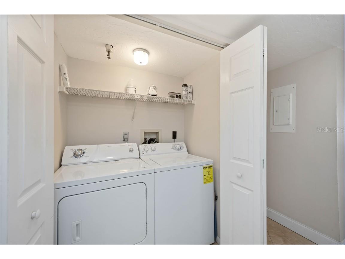 11 Sunset Drive #505 Sarasota FL 34236 A4666984 image46