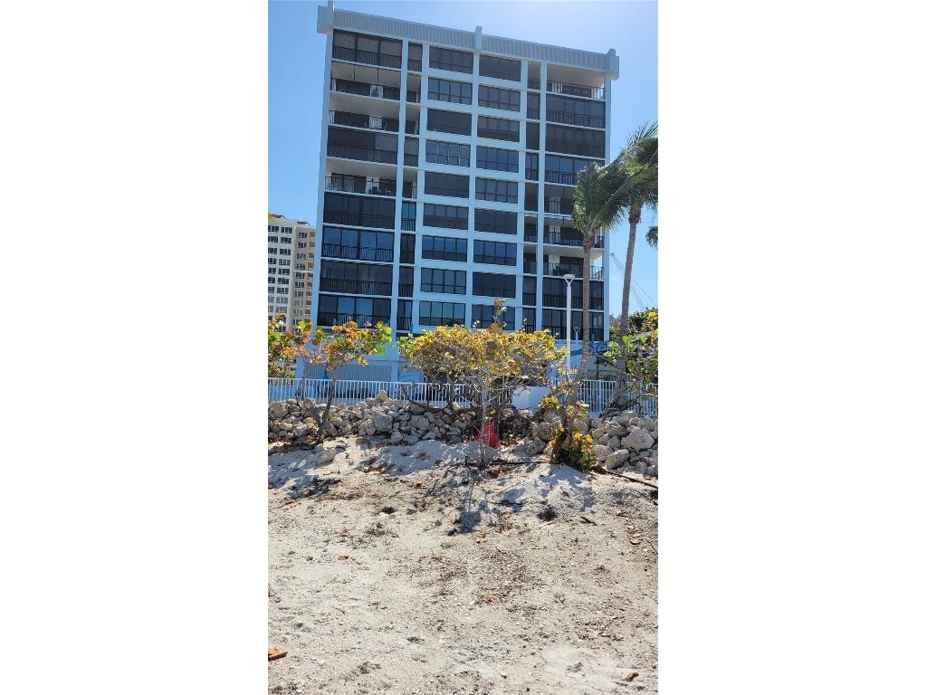 11 Sunset Drive #704 Sarasota FL 34236 - SARASOTA BAY A4653789 image28