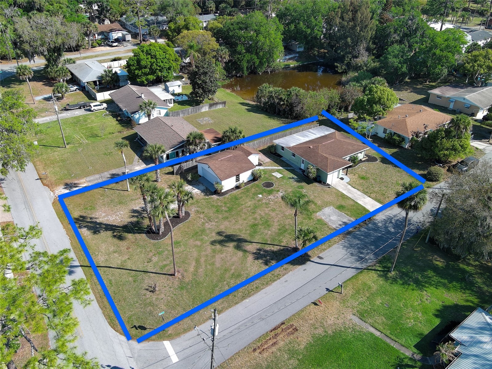 11 Swan Avenue New Smyrna Beach FL 32168 NS1087770 image1