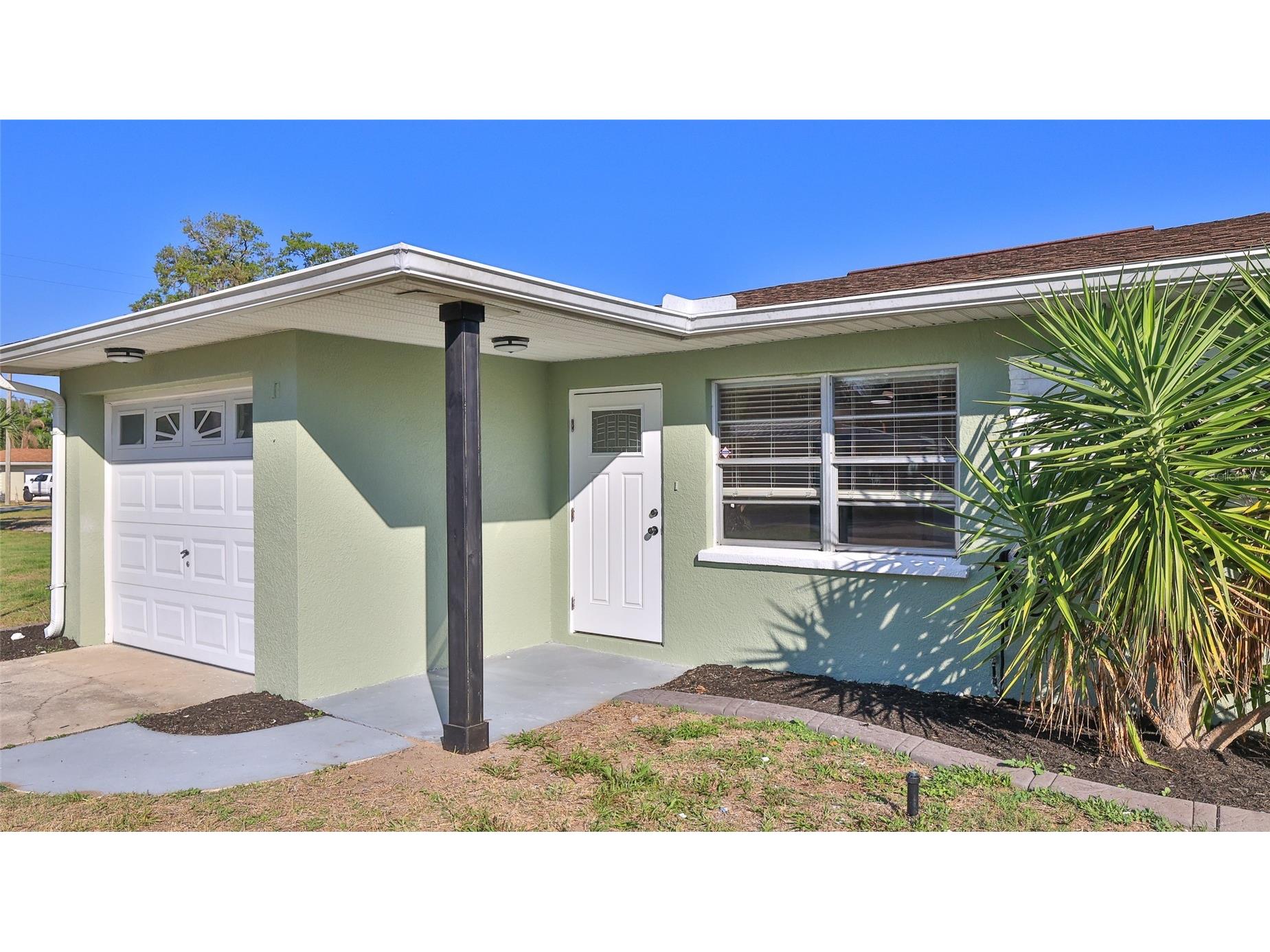 11 Swan Avenue New Smyrna Beach FL 32168 NS1087770 image12