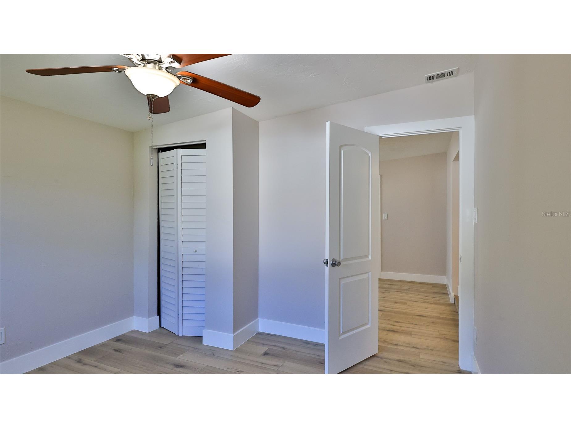 11 Swan Avenue New Smyrna Beach FL 32168 NS1087770 image33