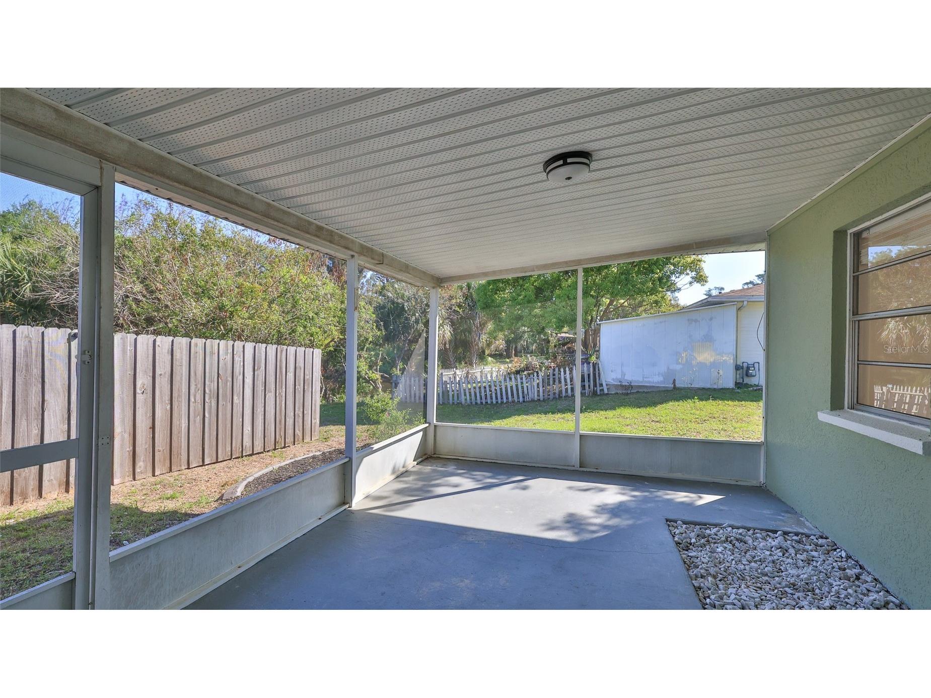 11 Swan Avenue New Smyrna Beach FL 32168 NS1087770 image35