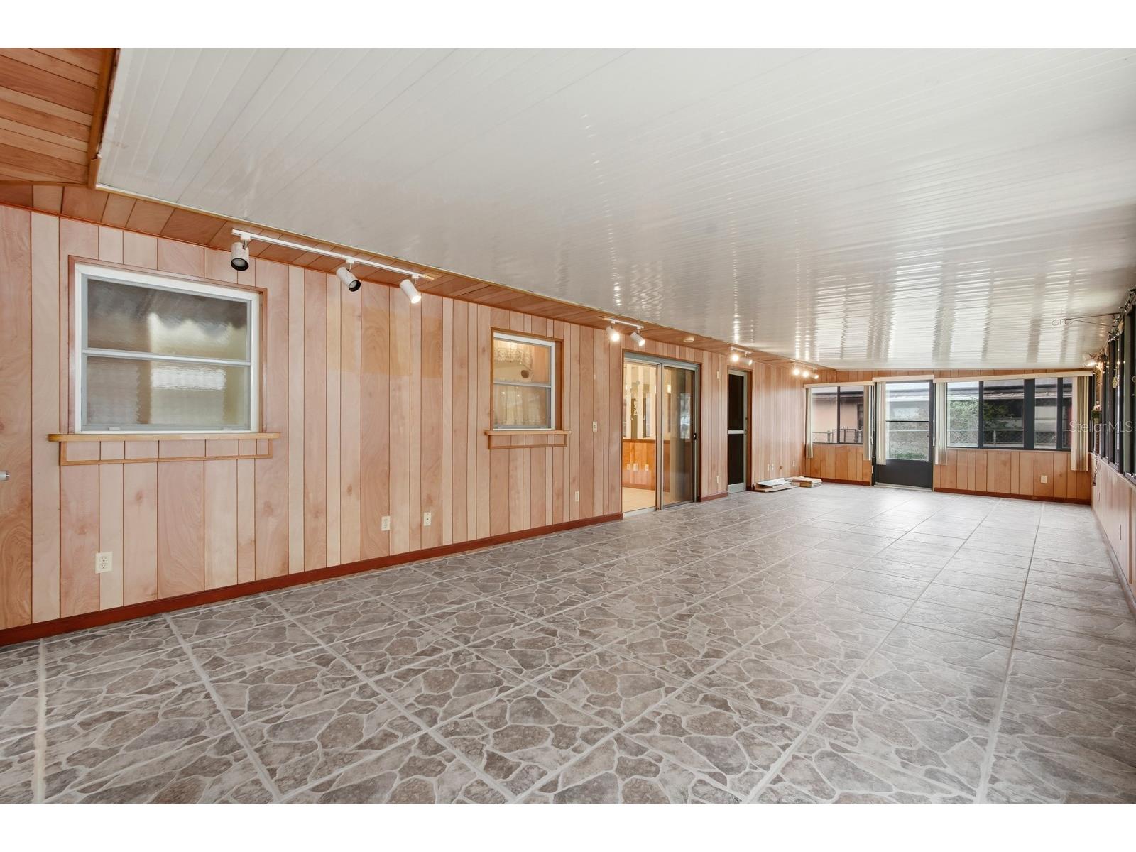 11 Wildwood Drive Edgewater FL 32132 V4947437 image20