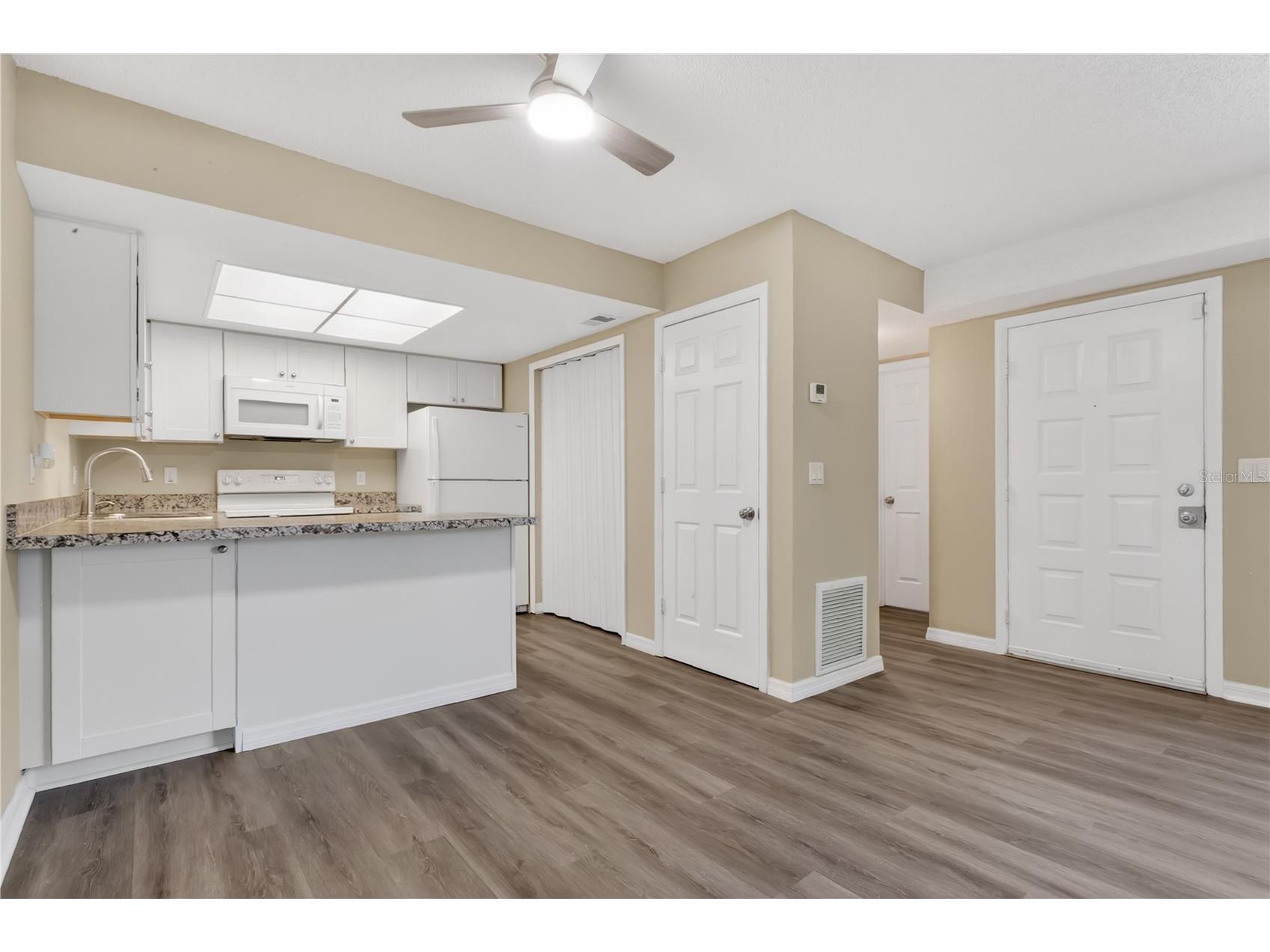 11 Windtree Lane #B Winter Garden FL 34787 O6409169 image7