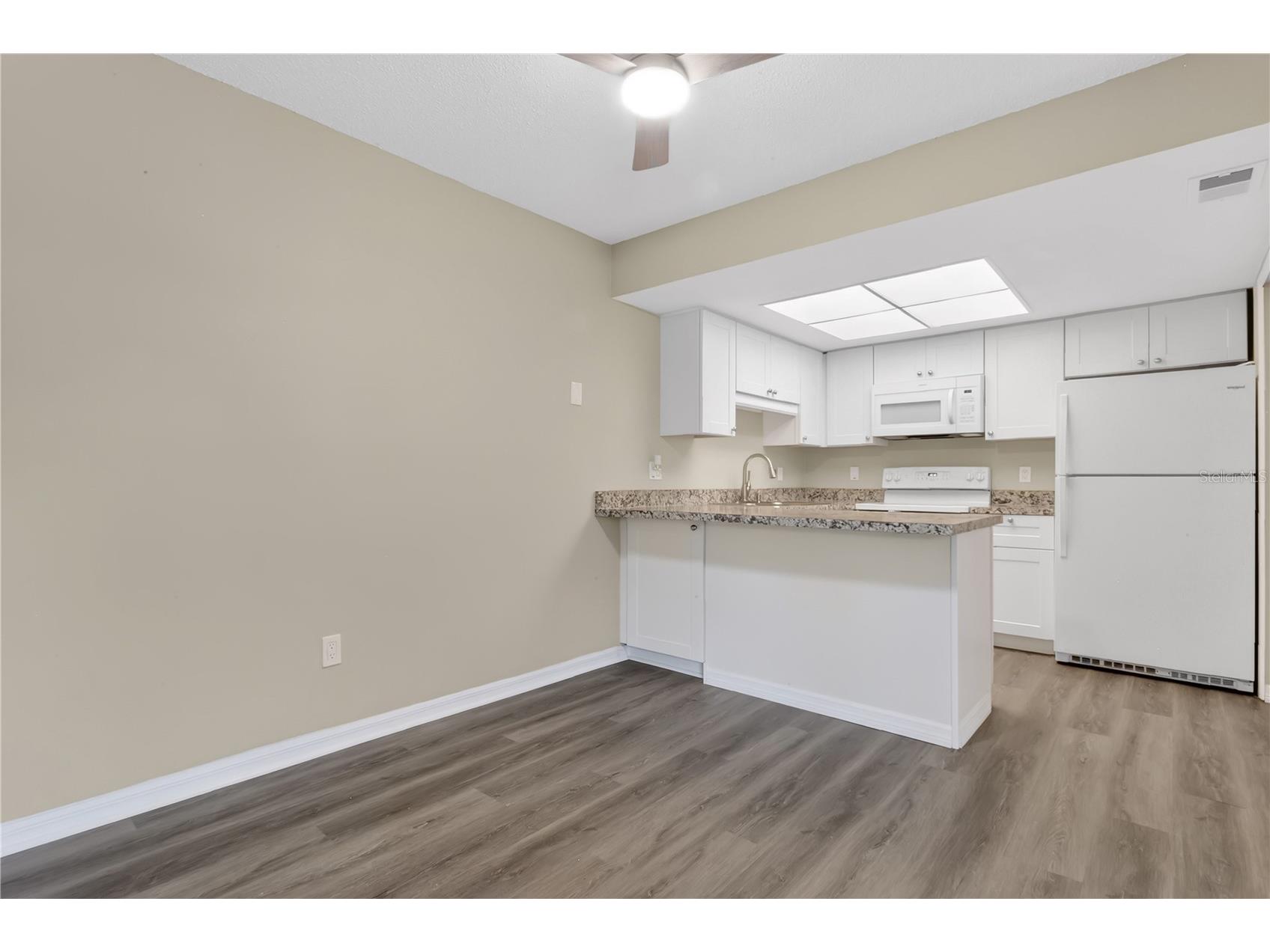 11 Windtree Lane #B Winter Garden FL 34787 O6409169 image8
