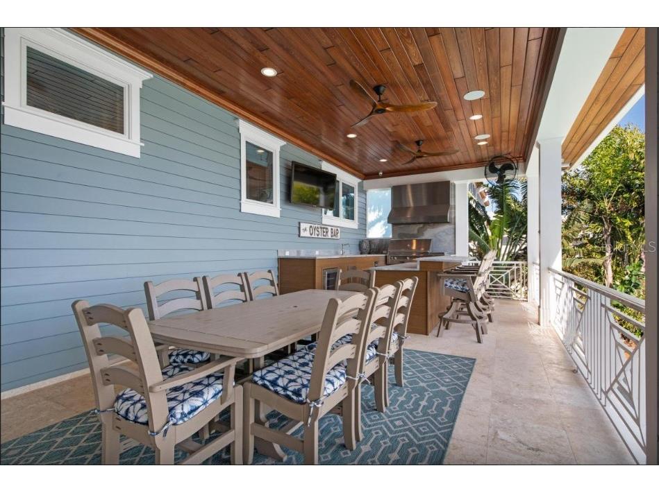 110 10th Street S Bradenton Beach FL 34217 A4683250 image27