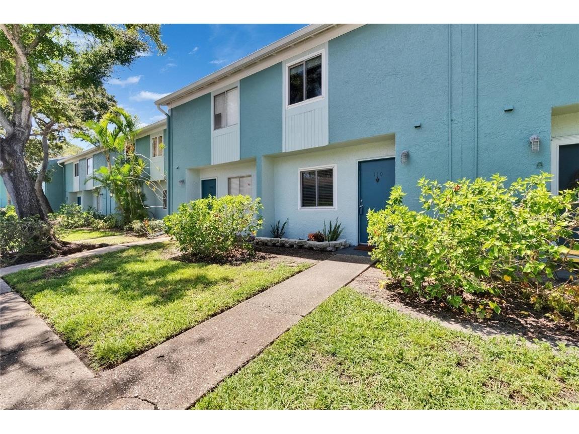 110 114th Terrace NE #110 Saint Petersburg FL 33716 TB8401728 image1