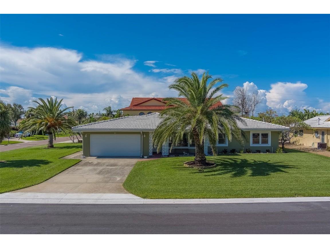 110 21st Street Belleair Beach FL 33786 TB8420469 image1