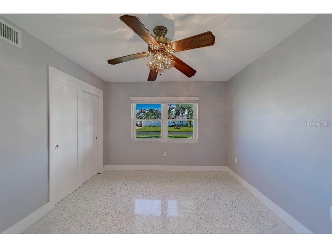 110 21st Street Belleair Beach FL 33786 TB8420469 image17