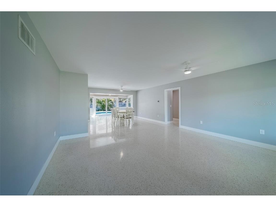 110 21st Street Belleair Beach FL 33786 TB8420469 image22