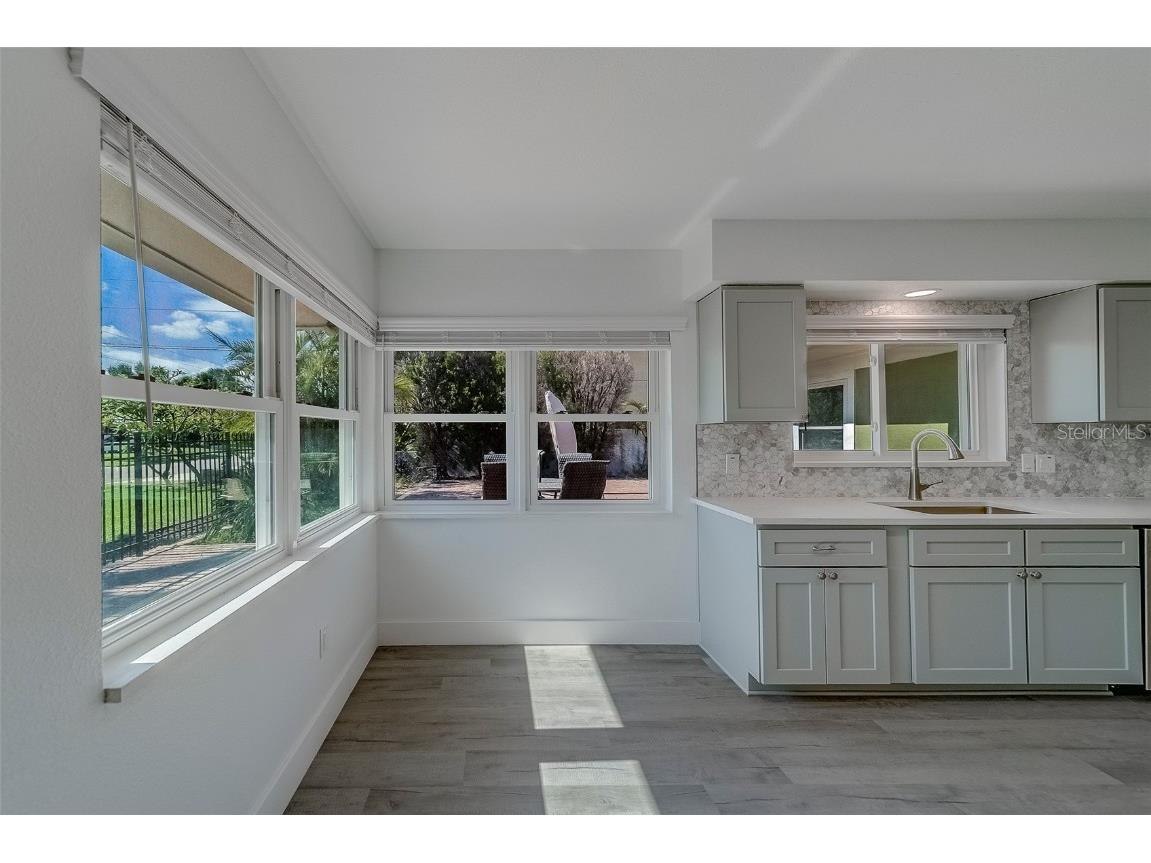 110 21st Street Belleair Beach FL 33786 TB8420469 image34