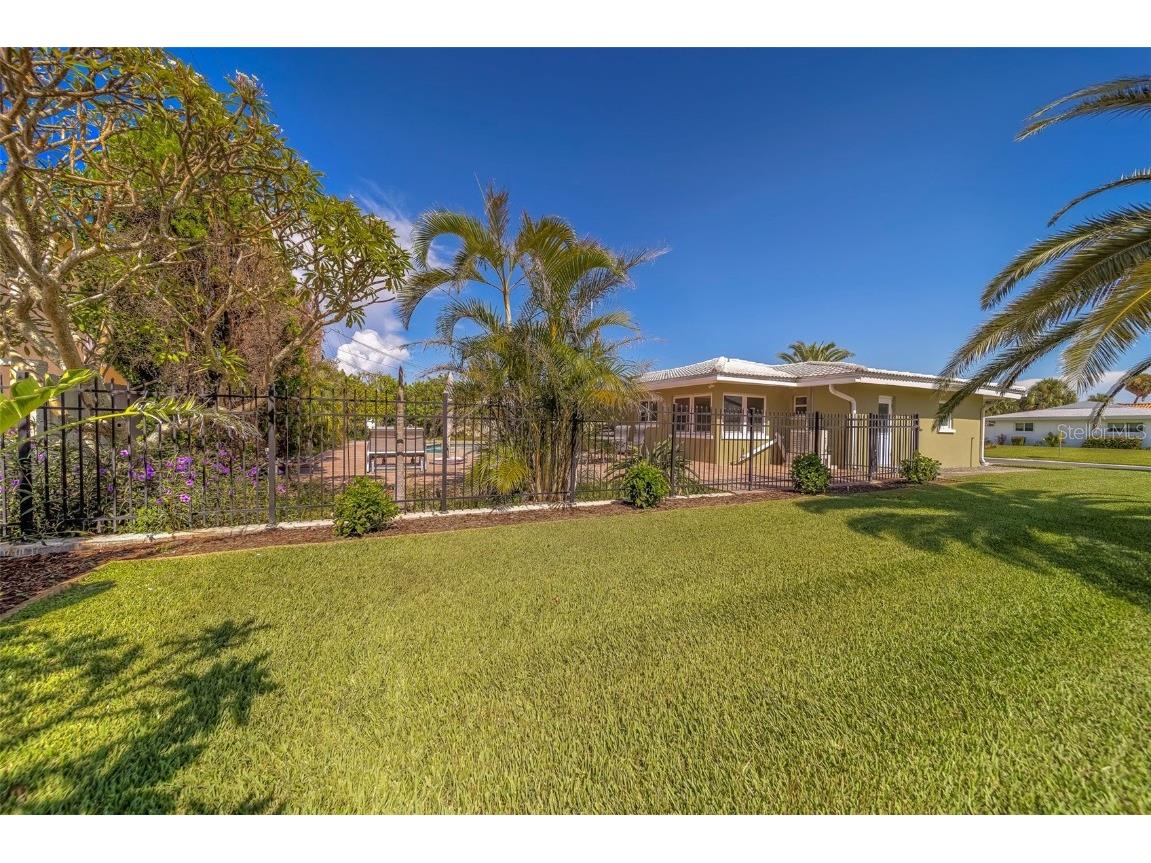 110 21st Street Belleair Beach FL 33786 TB8420469 image49