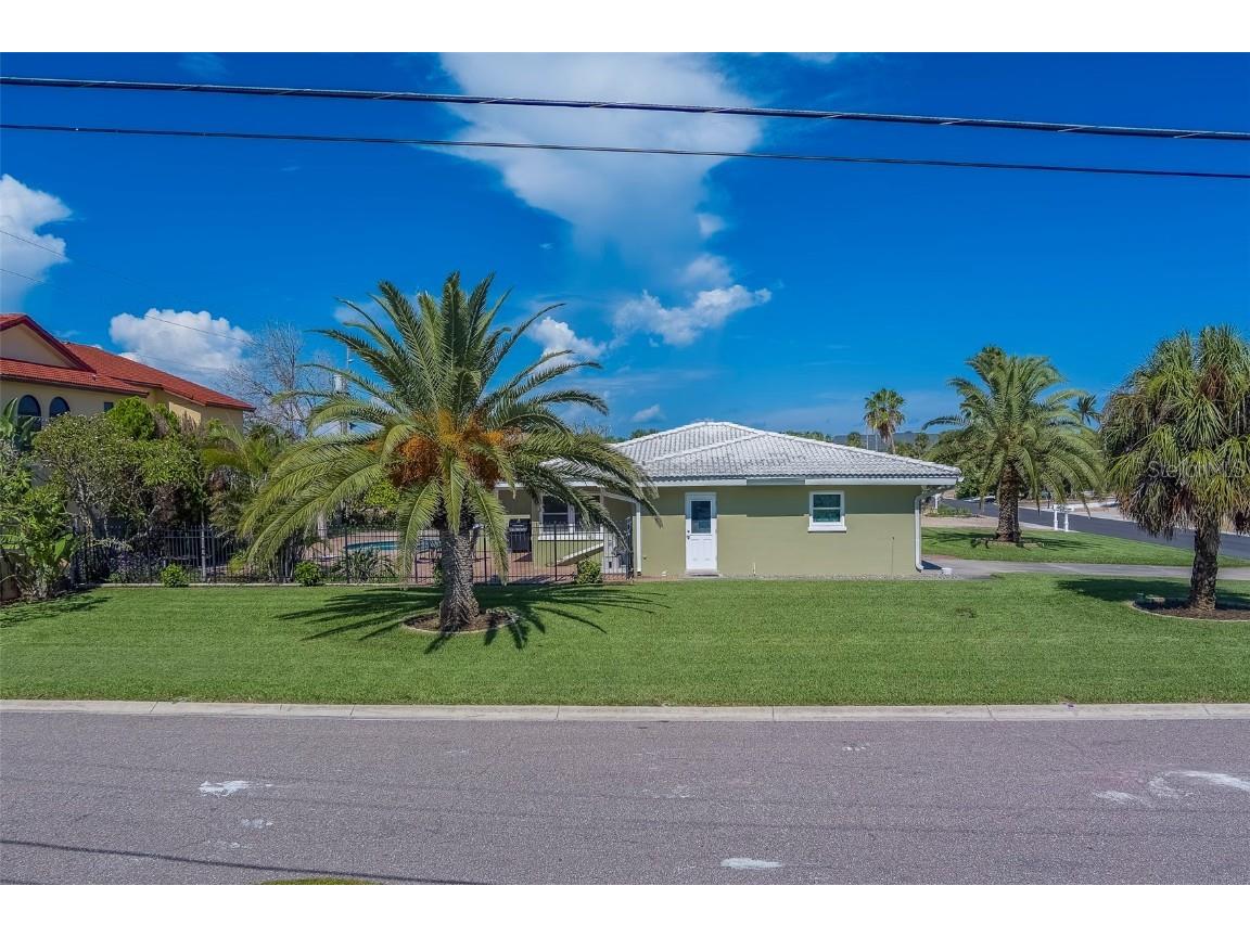 110 21st Street Belleair Beach FL 33786 TB8420469 image50