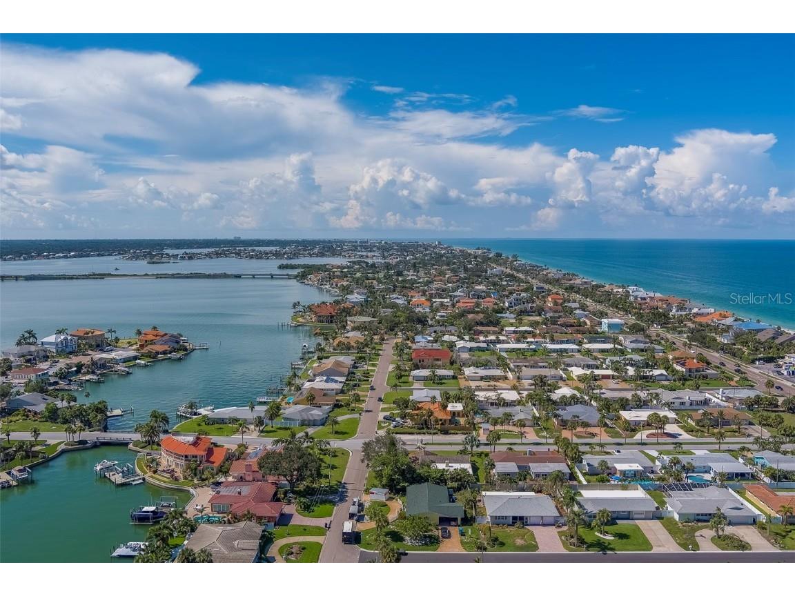 110 21st Street Belleair Beach FL 33786 TB8420469 image62