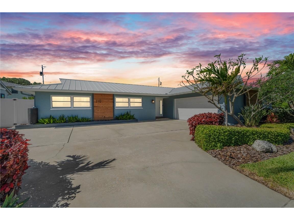 110 25th Street Belleair Beach FL 33786 U8238494 image1