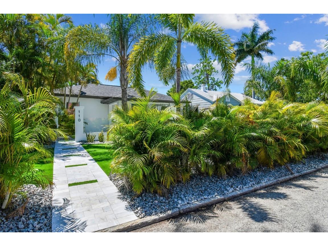 110 28th Avenue N #B Saint Petersburg FL 33704 T3490810 image1