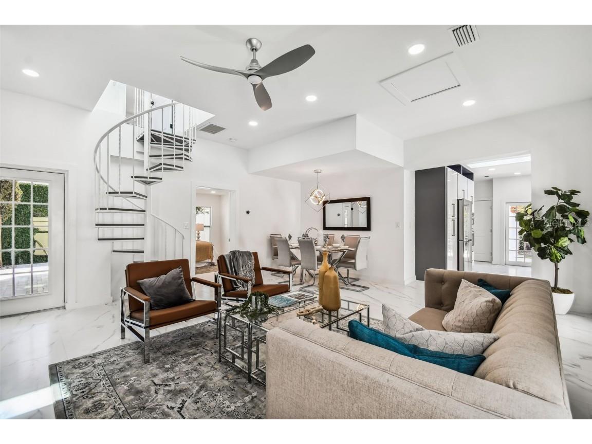 110 28th Avenue N #B Saint Petersburg FL 33704 TB8449770 image7