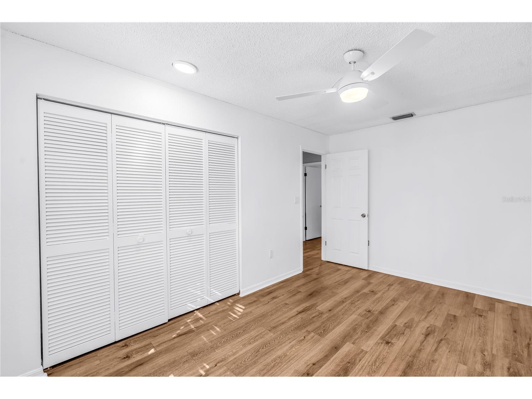 110 29th Avenue N Saint Petersburg FL 33704 TB8468051 image28