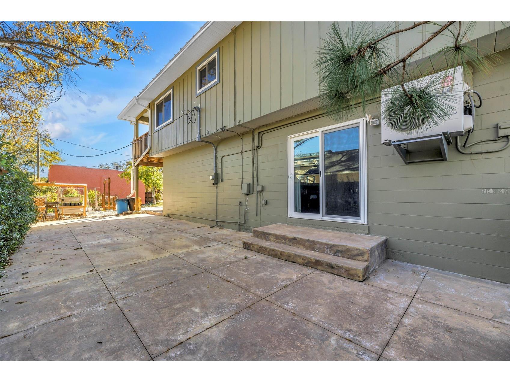 110 29th Avenue N Saint Petersburg FL 33704 TB8468051 image37