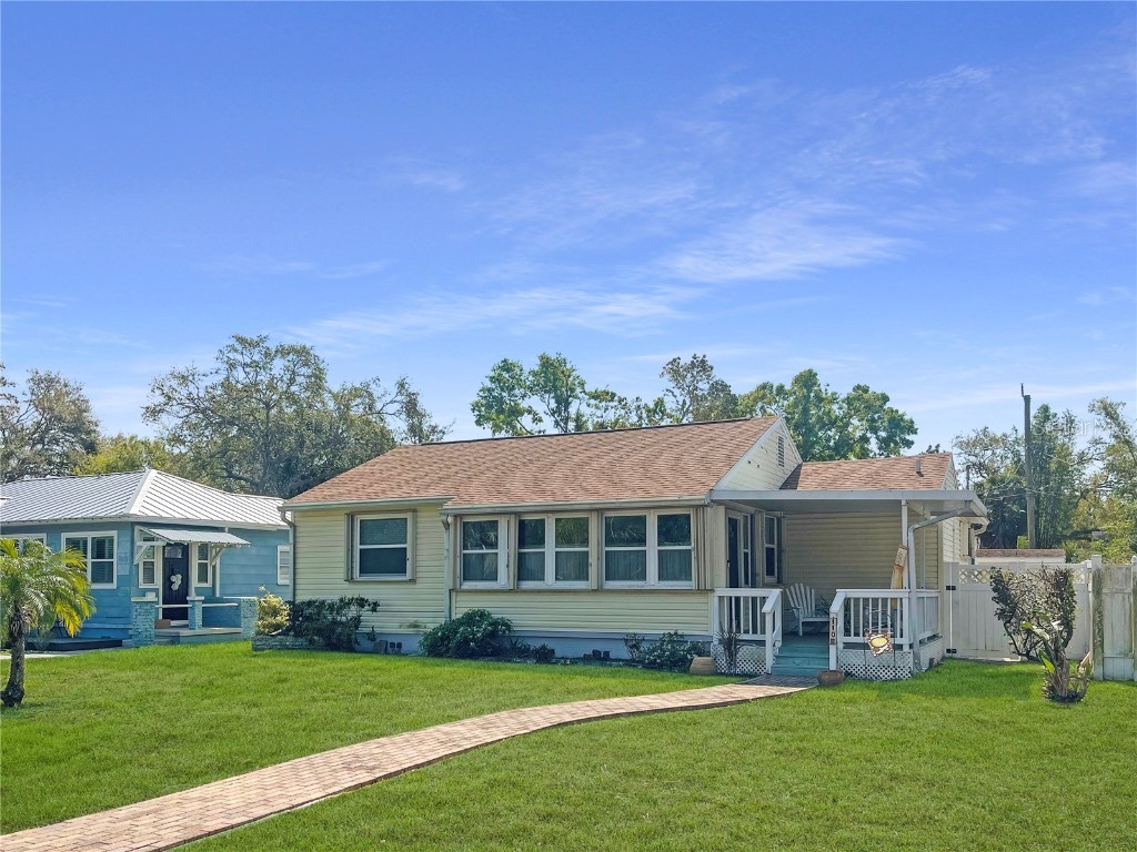 110 36th Avenue NE Saint Petersburg FL 33704 TB8340679 image1