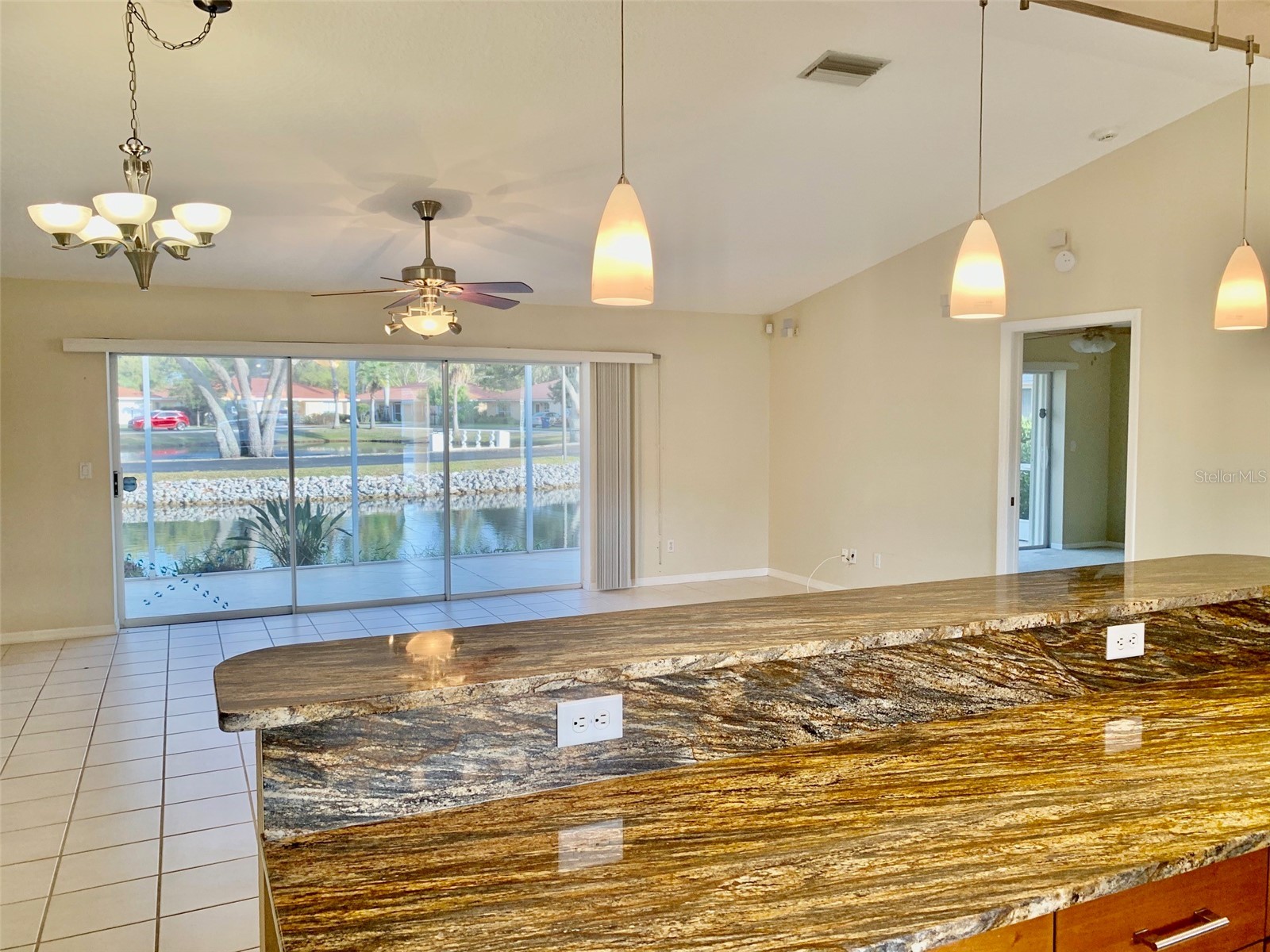 110 49th Court E Palmetto FL 34221 A4695713 image17
