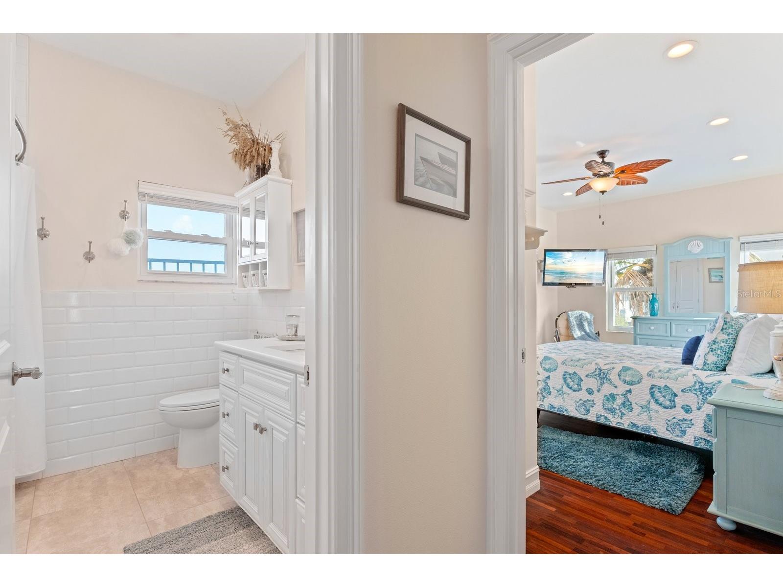 110 6th Street S Bradenton Beach FL 34217 A4674743 image20