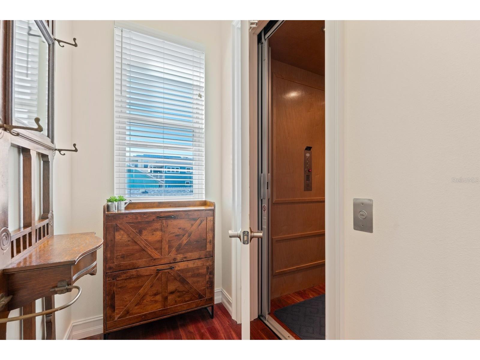 110 6th Street S Bradenton Beach FL 34217 A4674743 image24