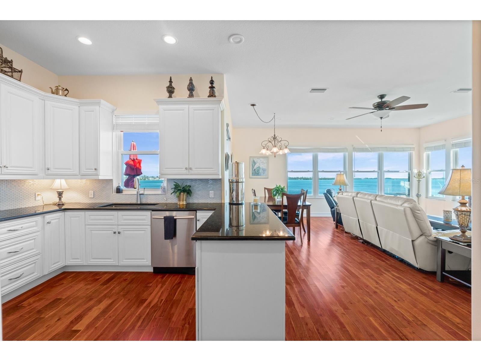 110 6th Street S Bradenton Beach FL 34217 A4674743 image7