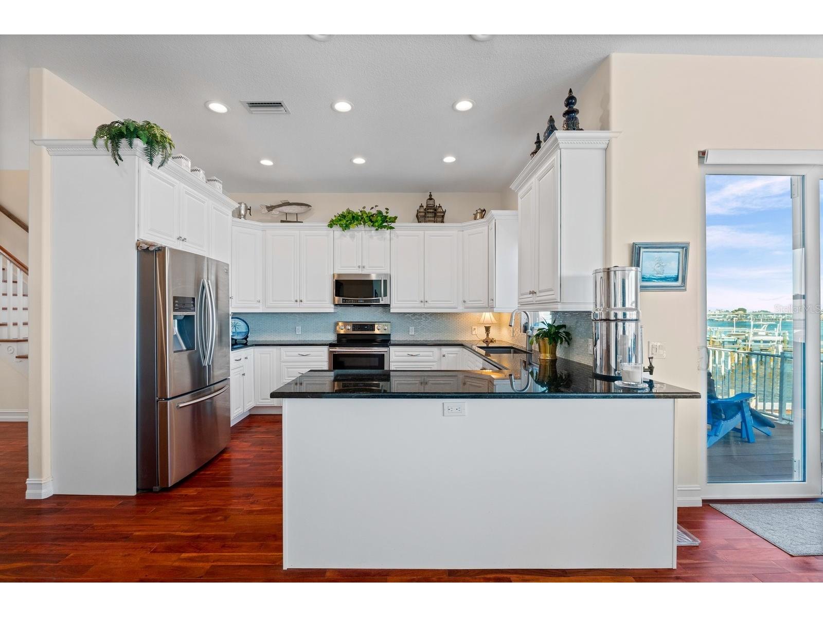 110 6th Street S Bradenton Beach FL 34217 A4674743 image9