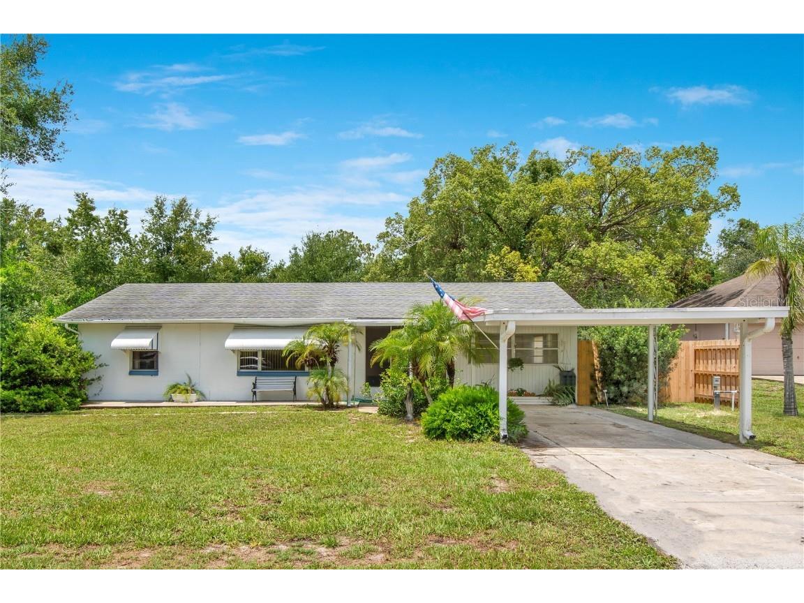 110 Amigos Road Debary FL 32713 V4943427 image1