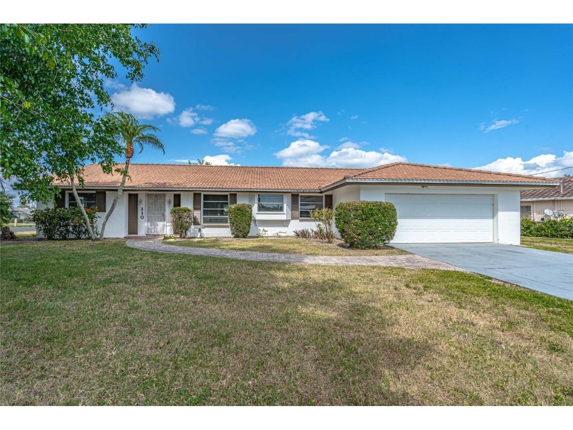 110 Bedford Drive NE Port Charlotte FL 33952 C7483602 image1
