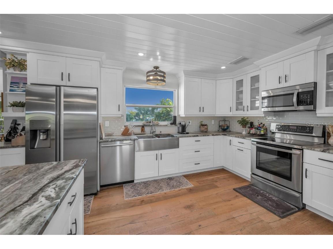 110 Carlyle Circle Palm Harbor FL 34683 TB8452867 image14