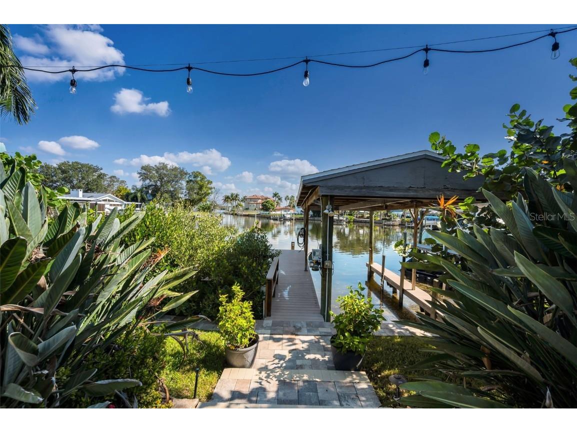 110 Carlyle Circle Palm Harbor FL 34683 TB8452867 image71