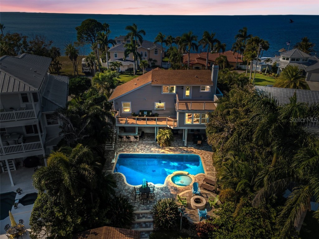 110 Carlyle Circle Palm Harbor FL 34683 TB8453747 image1