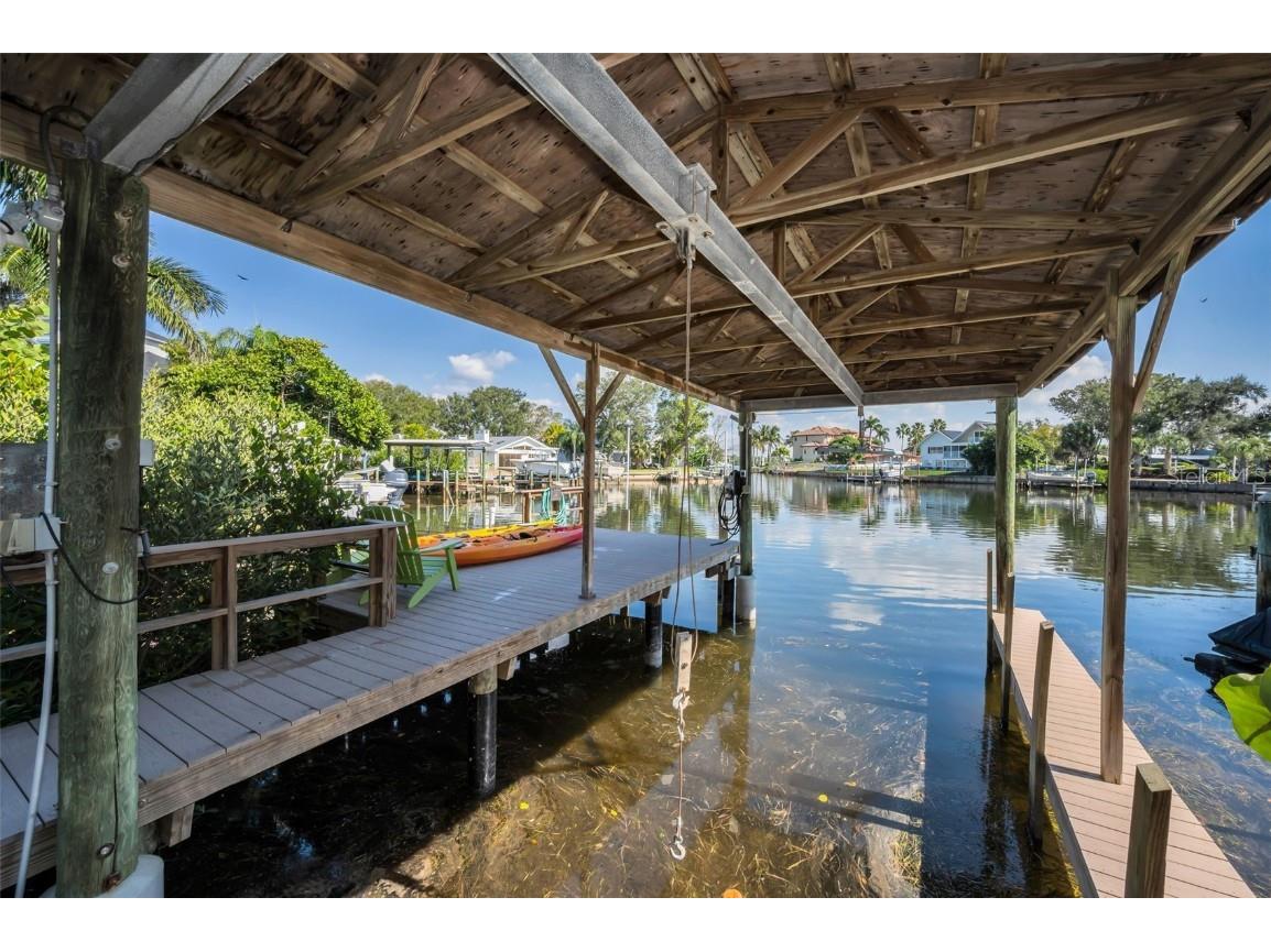 110 Carlyle Circle Palm Harbor FL 34683 TB8453747 image75