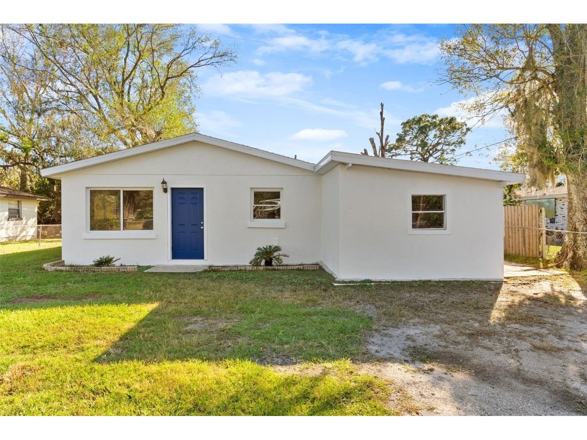 110 Cavalier Road Winter Haven FL 33880 L4949425 image1