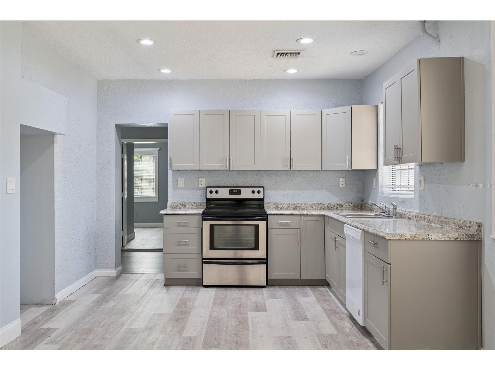 110 E Lauren Court Fern Park FL 32730 S5146227 image2