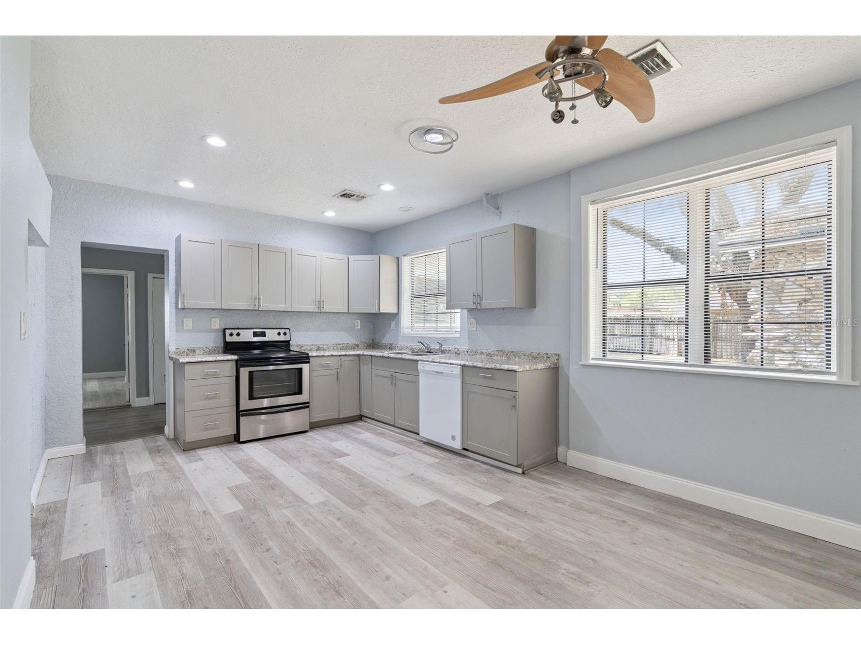 110 E Lauren Court Fern Park FL 32730 S5146227 image4