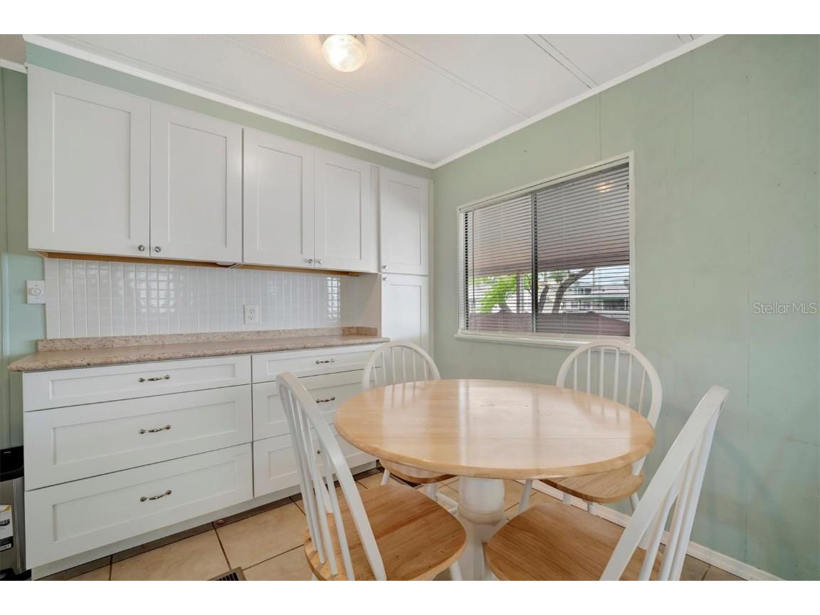 110 E Saint Lucia Loop Apollo Beach FL 33572 TB8459848 image4